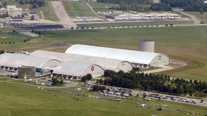 НЛО и извънземни тела крият в база на ВВС на САЩ