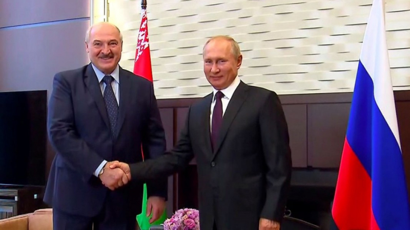 Путин и Лукашенко подписаха декрет за интеграция и обща военна доктрина