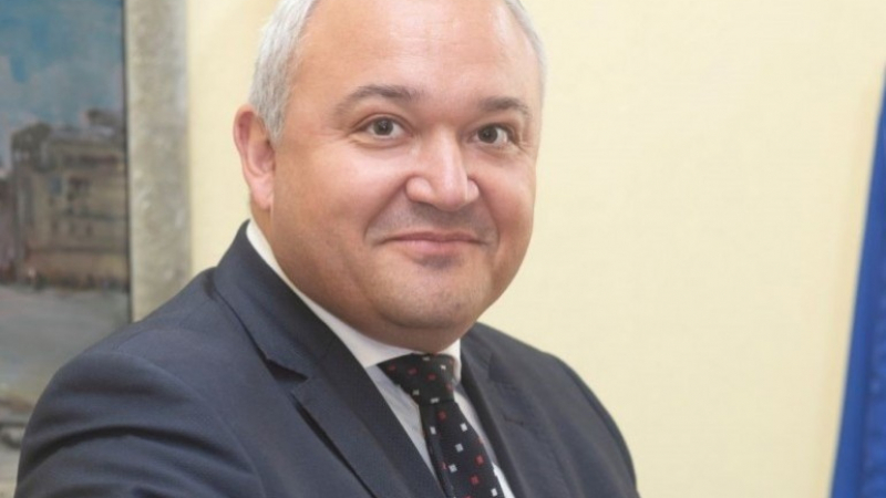 Димчев: Акълът на министъра на правосъдието е колкото на Кацаров и Рашков 