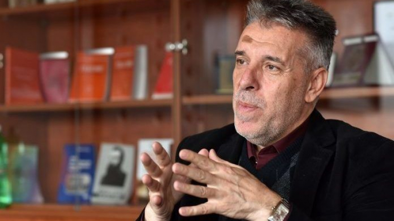 Скопие клекна: Македонски професор призна за фалшификация на историята ВИДЕО