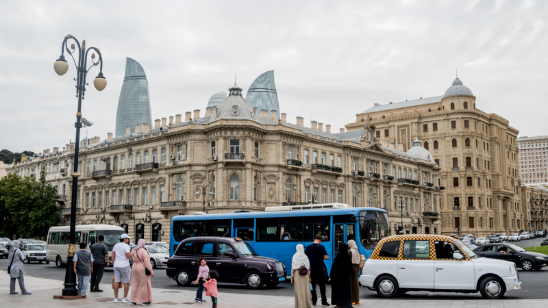 Туристка обиколи Азербайджан и каза защо никога няма да си вземе мъж от там