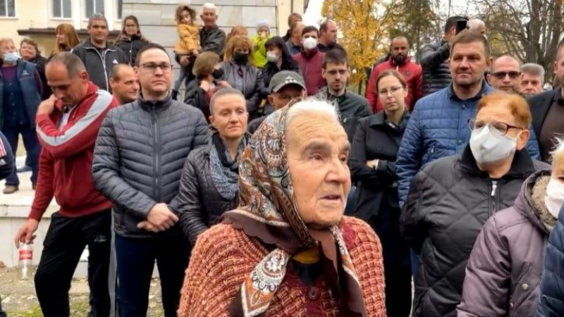 Петьо П. Блъсков: Копоите на диктатора Радев ежедневно тормозят хората по селата