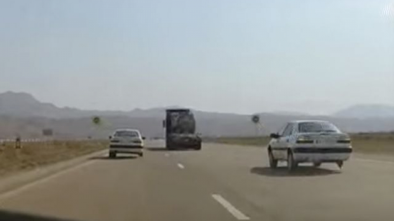 Уникално ВИДЕО: Стар Citroen Xantia на три гуми бе ускорен до 200 км /ч