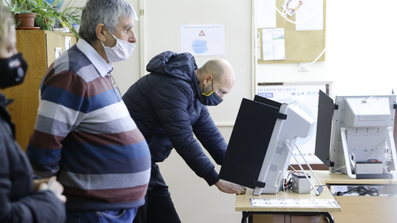 Къде в София може да се упражните да гласувате с машина