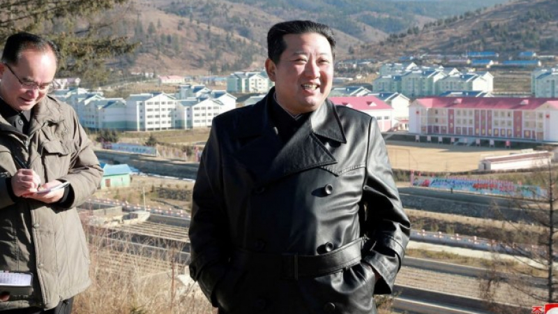 Най-накрая: Ким Чен Ун се появи на живо, какво се случва със здравето му? 