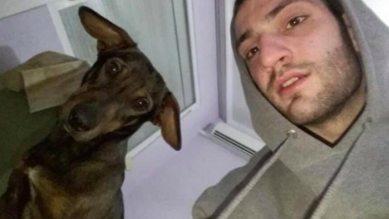 Тревога! Младеж излезе с кучето си във Варна и изчезна безследно преди повече от месец 