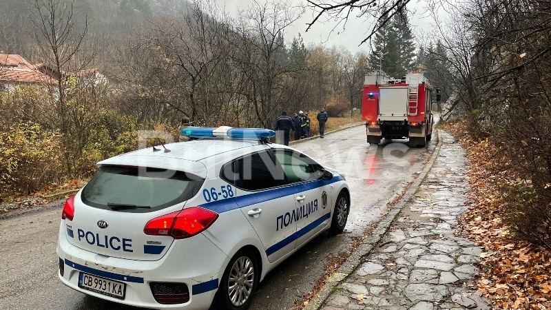 Кошмарен инцидент с млад шофьор край Враца СНИМКИ 