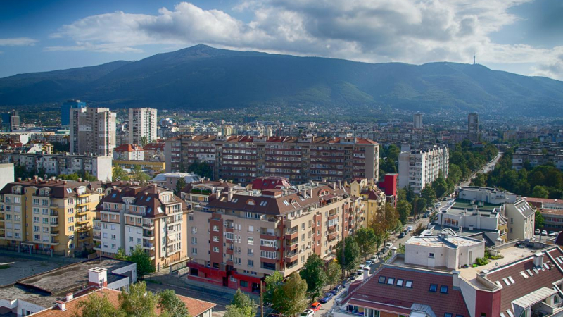 София е сред градовете в Източна Европа с най-скъпи жилища, подгони Букурещ