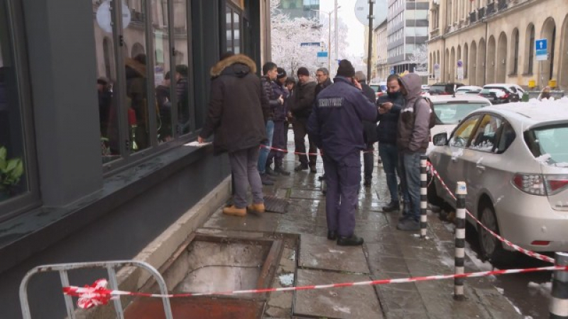Ужасяващ инцидент с бременна жена до Централна поща в София ВИДЕО