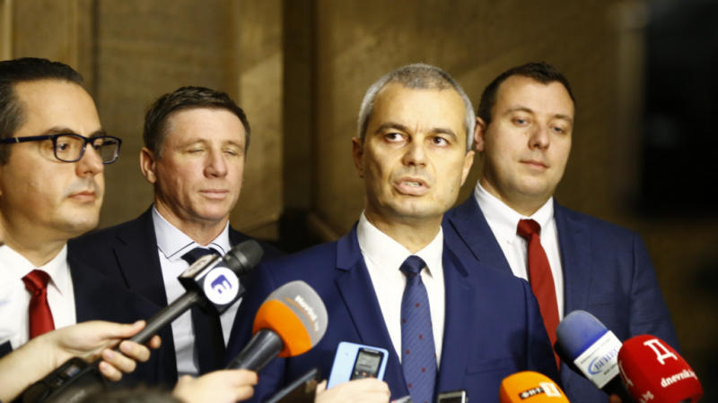 Депутатите порязаха "Възраждане" за създаването на К-19 комисия 