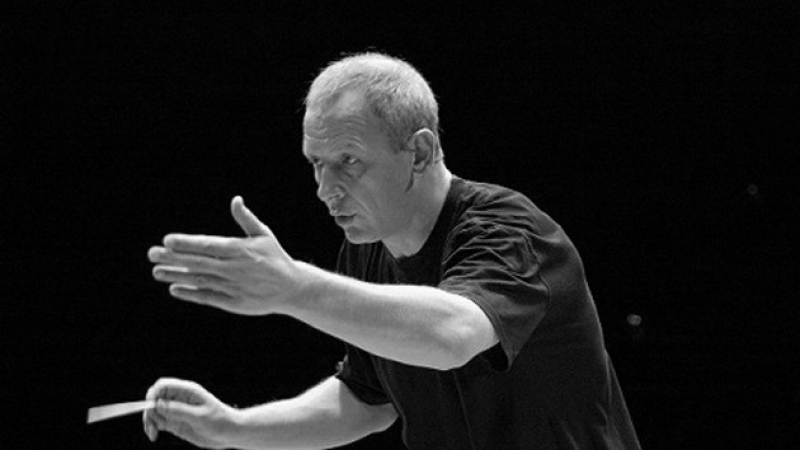 Скръбна вест: България загуби прочут диригент 