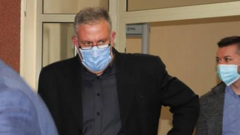 Инфарктни часове за д-р Иван Димитров, убил крадеца Жоро Плъха 