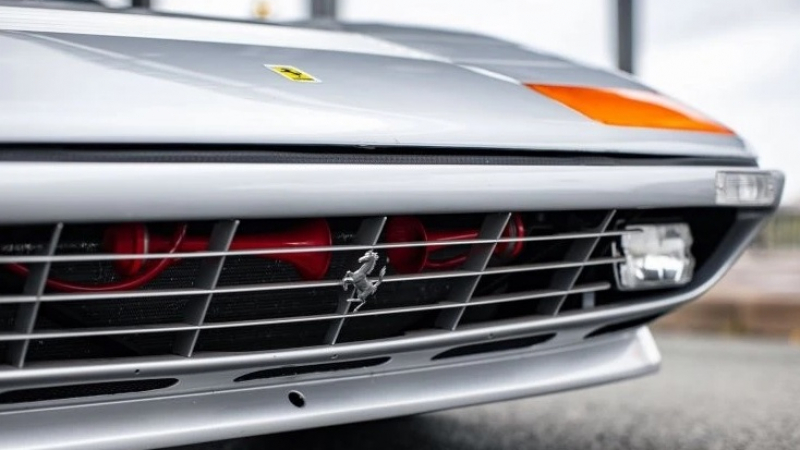 Продава се любимото Ferrari на легендарния Жан-Пол Белмондо ВИДЕО