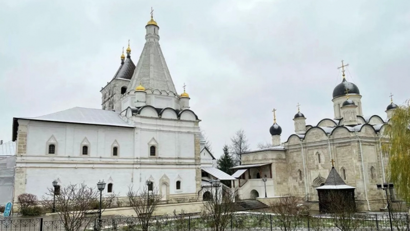 Атентат: Бивш ученик на православно училище се взриви в сградата на учебното заведение