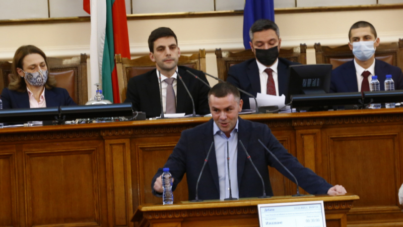 Ицо Хазарта със смразяваща реч от парламентарната трибуна