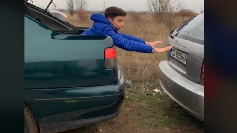 Млади българи измислиха нов парктроник, станаха световноизвестни ВИДЕО