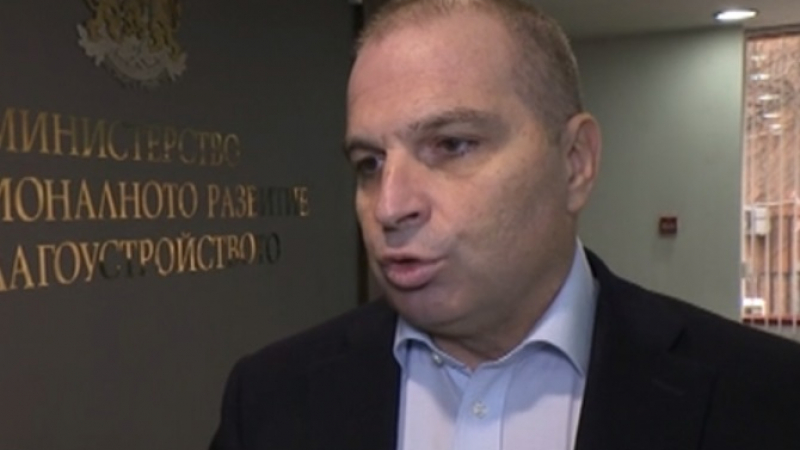 Министър Караджов с изненадващи данни за тунела под Шипка