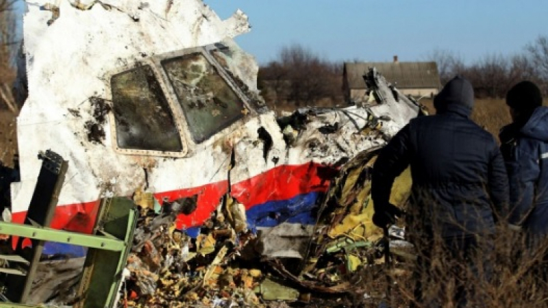 Нидерландски съд посочи виновните за свалянето на малайзийския самолет в Украйна
