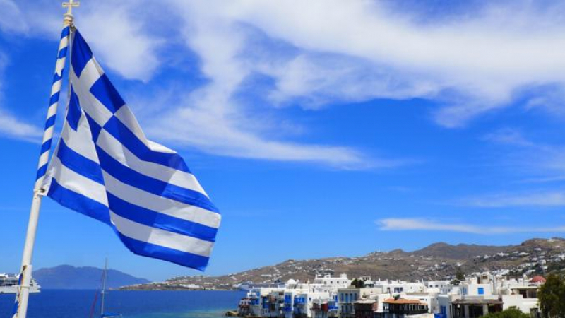 Лекари бият тревога: В Гърция става страшно до дни