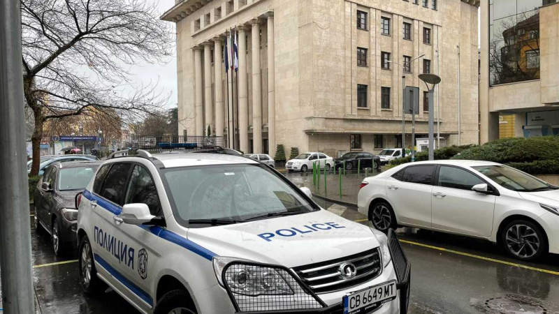Първи подробности за полицейската акция в община Бургас ВИДЕО