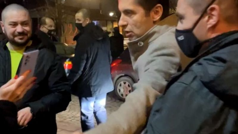 Нови скандални разкрития за Кирил Петков и скъпата му 24-часова охрана от НСО