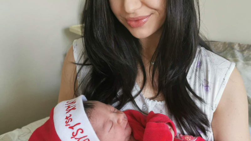 Момиченце е първото родено в Пловдив бебе за новата година 