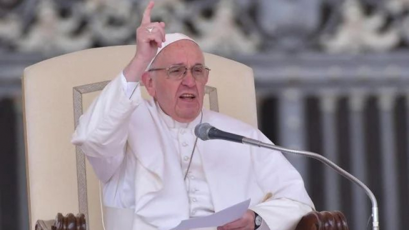 Папата нахока семействата, които не искат деца