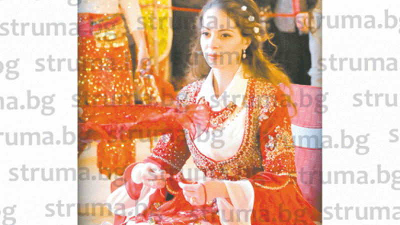 Цял свят говори за тази „червена“ сватба в България СНИМКИ