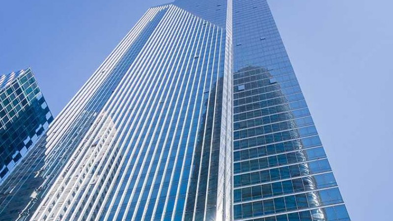 Шок: Най-луксозният небостъргач в Сан Франциско потъва под земята ВИДЕО