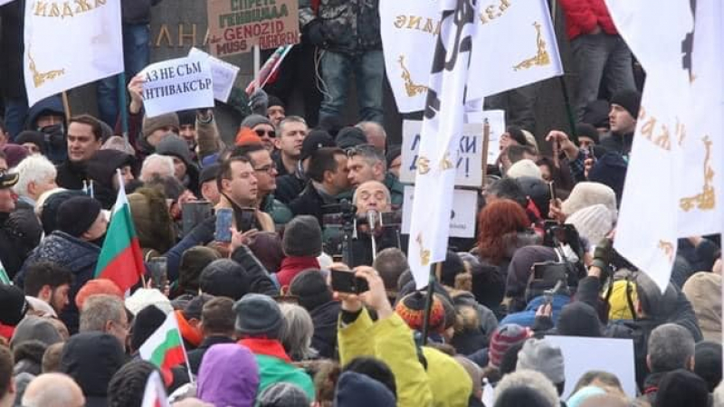 Венци Мицов: Мангърката - знаме на новата социалистическа революция