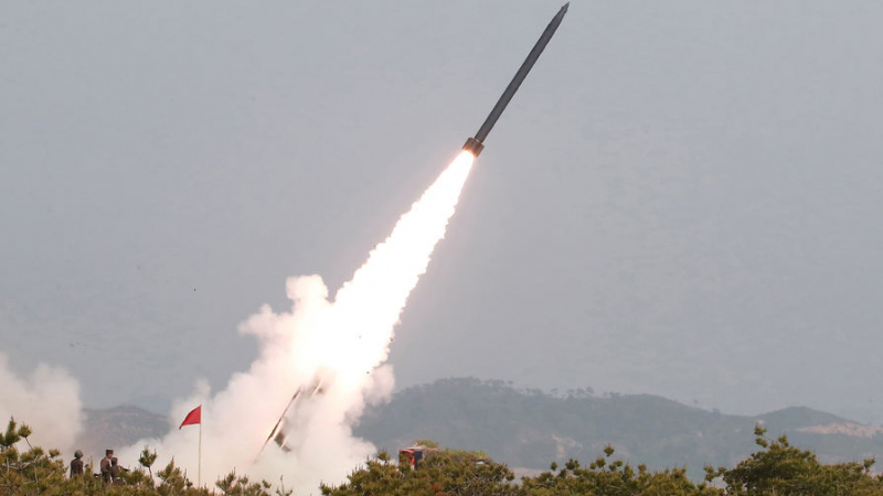Северна Корея съобщи подробности за изпитанието на двете ракети
