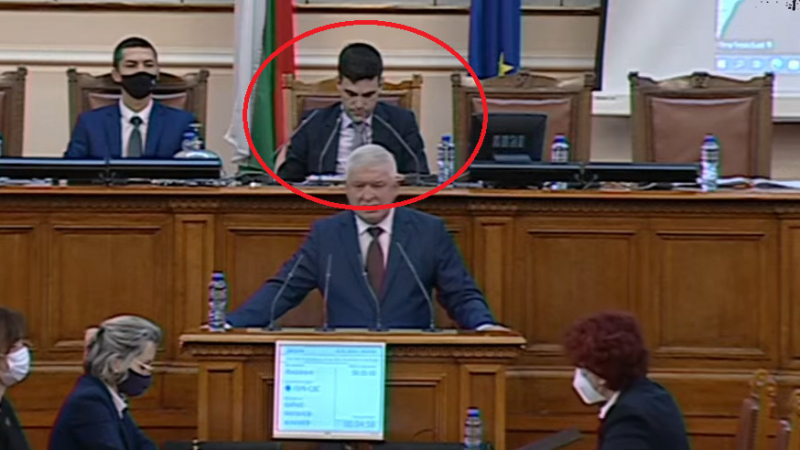 Никола Минчев се върна в парламента след К-19 и го почнаха със скандали
