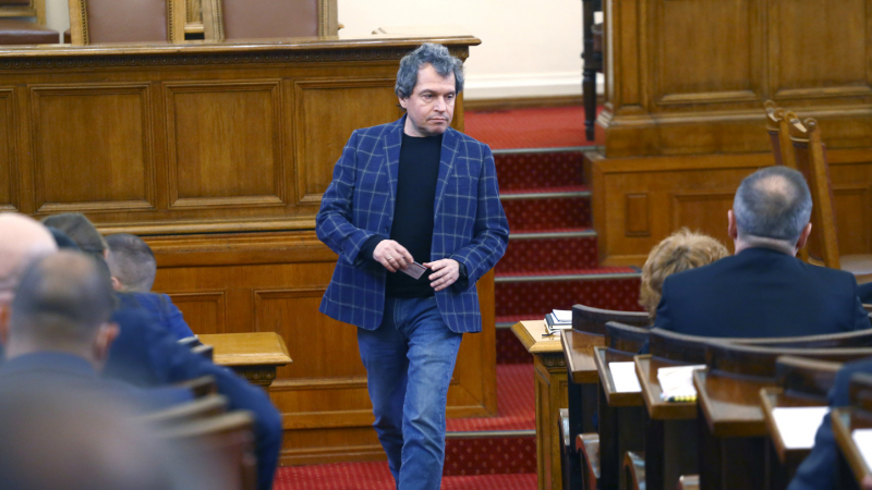 Тошко Йорданов издаде секретен доклад на ДАНС и заговори за куп скандали с БНТ и Кошлуков