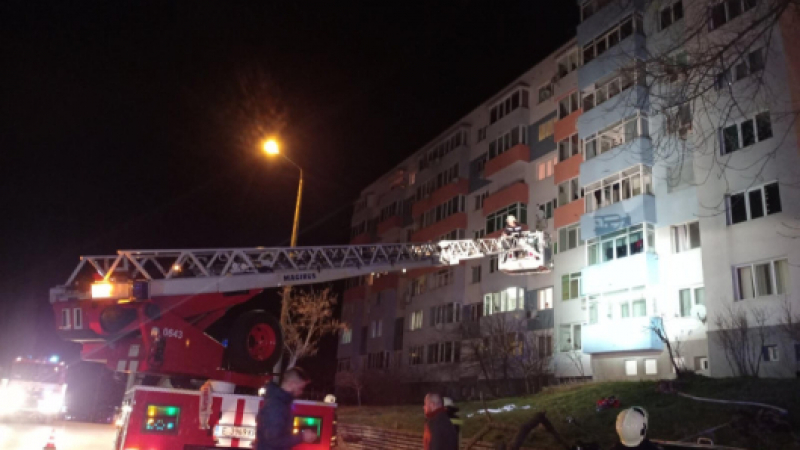 След пожара с жертви: Абсурдни сметки за ток в почти необитаемия блок в Благоевград 