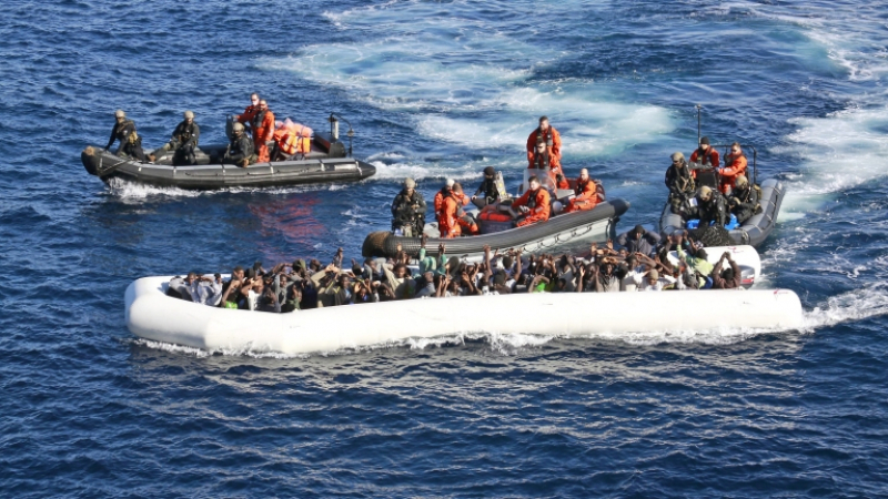 Спасиха 163-ма мигранти край бреговете на Тунис