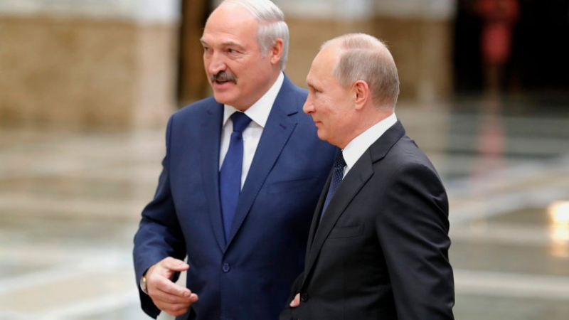 Лукашенко: Путин обеща да ме направи полковник в руската армия