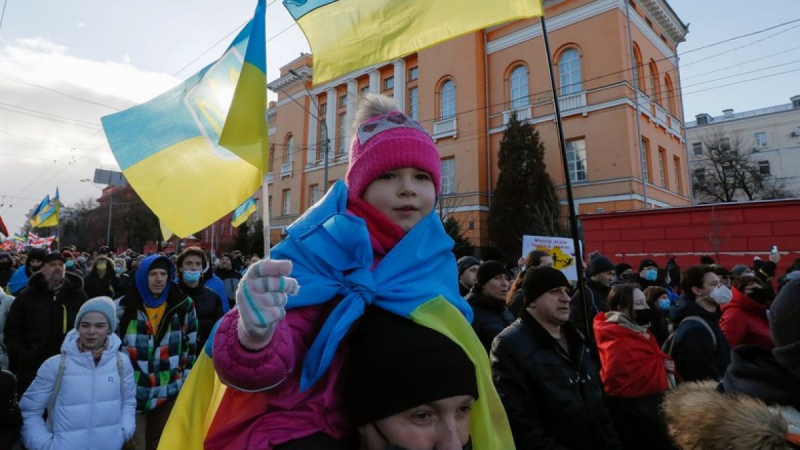 Зеленски: В Украйна няма пълномащабна война! Засега...