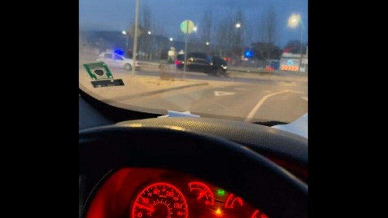 Гъзарска кола с бясна каскада на ключово кръстовище във Варна ВИДЕО