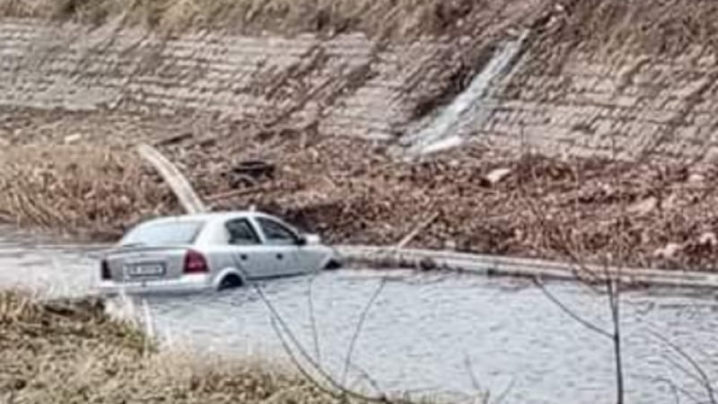 Първи СНИМКИ от трагедията в река Струма