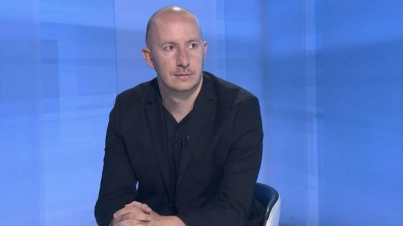 Експертът от СИПП Михаил Кръстев обясни защо в кабинета „Петков“ има не пукнатини, а пропасти