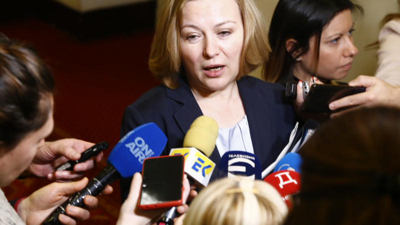 ВАС отхвърли по-голямата част от жалбата на правосъдния министър Надежда Йорданова срещу решение на ВСС, свързано с главния прокурор
