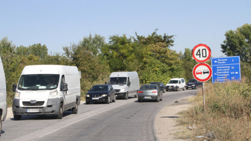 Катастрофа на Околовръстния път на Пловдив преди минути
