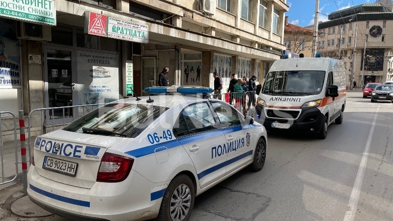 Зловещ инцидент посред бял ден в центъра на Враца СНИМКИ 