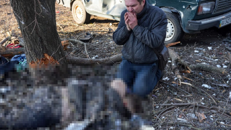 Ужасяващи КАДРИ 18+ на Харков след руския обстрел, в който загина и дете