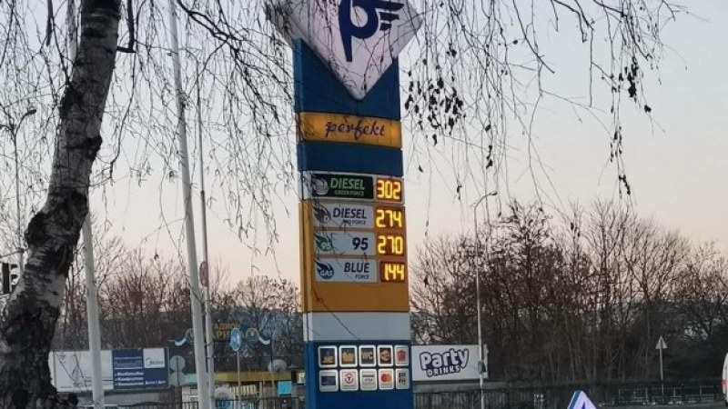 Тих ужас на бензиностанциите в България, шофьорите кълнат на майка 