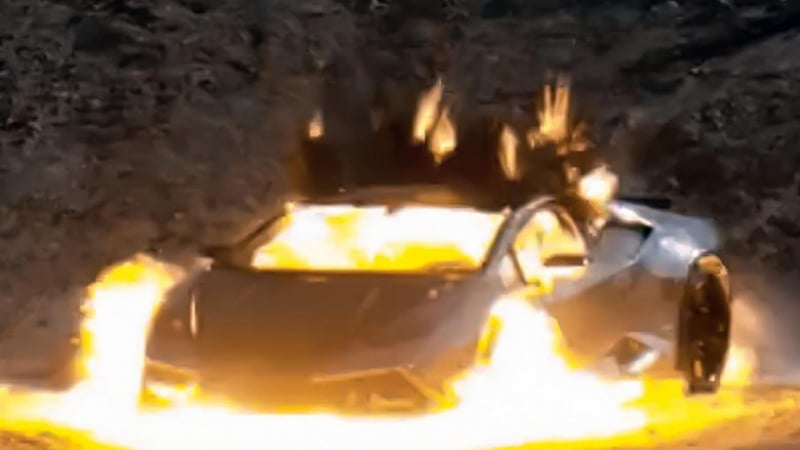 Взривиха Lamborghini Huracan, ето какво се е случило ВИДЕО