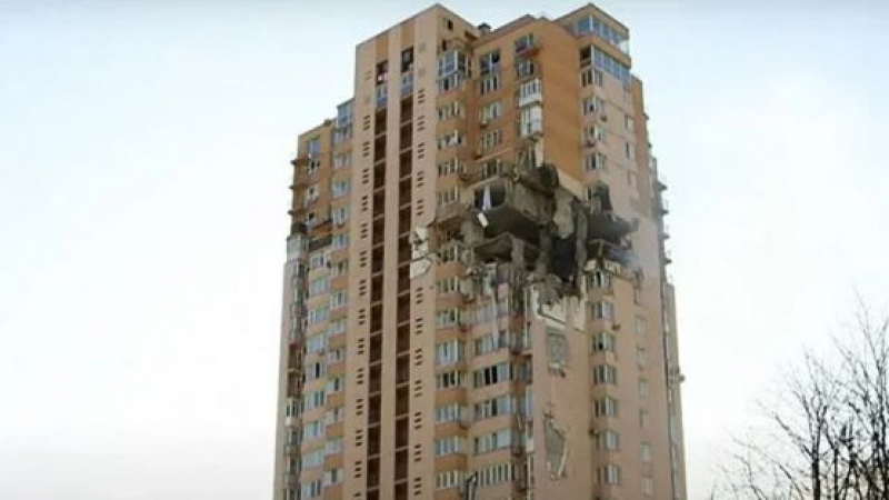 Обрат: Украинска ракета ЗРК "Бук" от времето на СССР е ударила жилищния блок в Киев ВИДЕО
