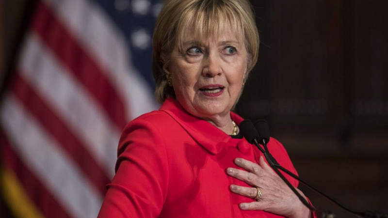 Хилари Клинтън коментира с усмивка войната в Украйна