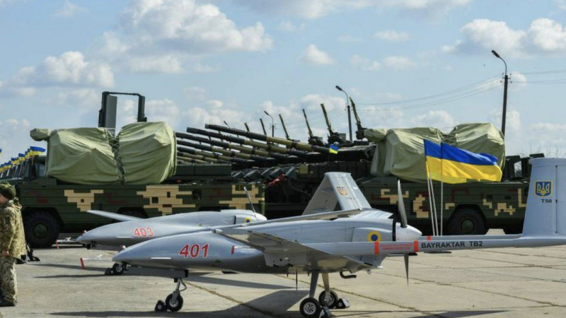 Как турските бойни дронове "Байрактар ТВ2" променят войната в Украйна