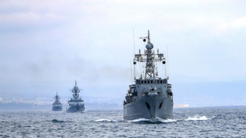 Към Одеса настъпва голям руски десант с кораби и ракетни катери